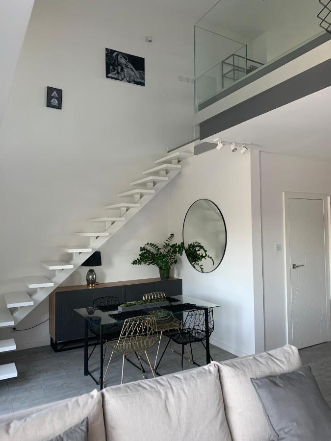 Ekskluzywny Penthouse Z Ogrodem W Centrum Lodzi Extérieur photo