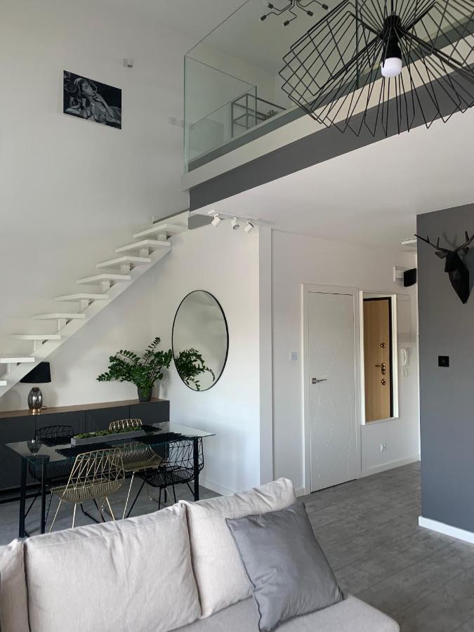Ekskluzywny Penthouse Z Ogrodem W Centrum Lodzi Extérieur photo